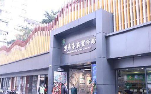 太白装招牌时，需要注意什么？